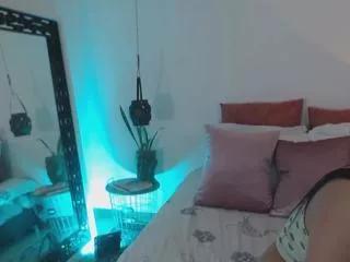 lucy_minds on Flirt4Free 