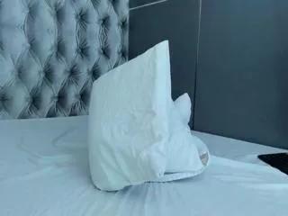 nicol_breams on Flirt4Free 