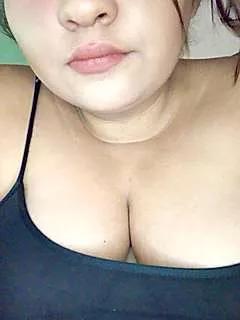 elizconejita1 on StripChat 