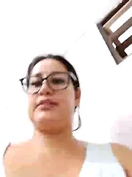 keilymadam on StripChat 