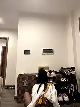 MinHee18 on StripChat 