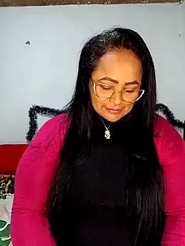 ScarletthJhonson- on StripChat 